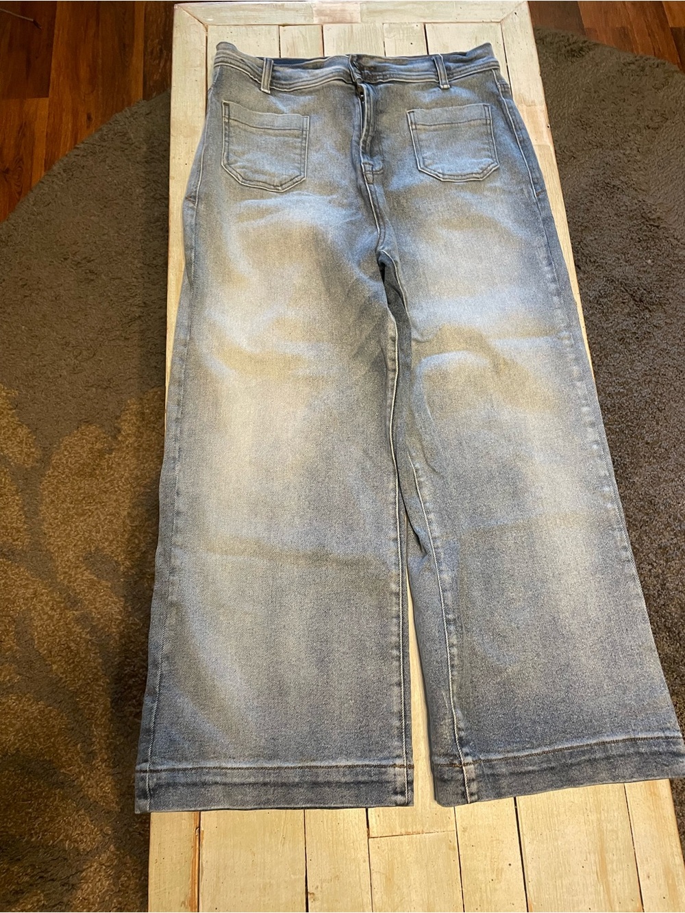 Kenzie Light Wash Wide Leg Ankle Jean